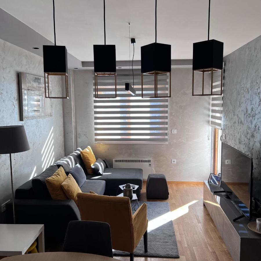 Apartment Ns In *